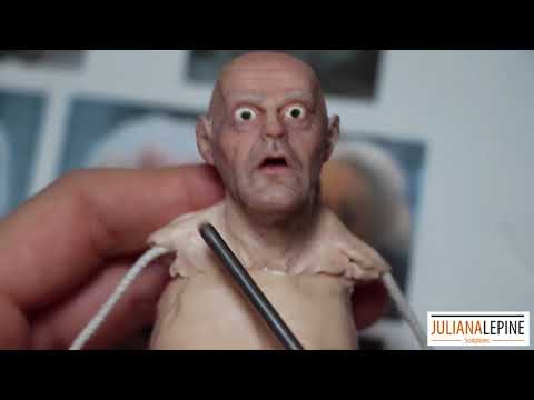 Viendo como hacen una realista escultura de Doc Brown hqdefault - Viendo como hacen una realista escultura de Doc Brown