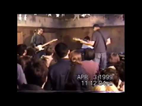 American Football — Never Meant (Live at the Fireside Bowl in Chicago, IL — 4/3/99)