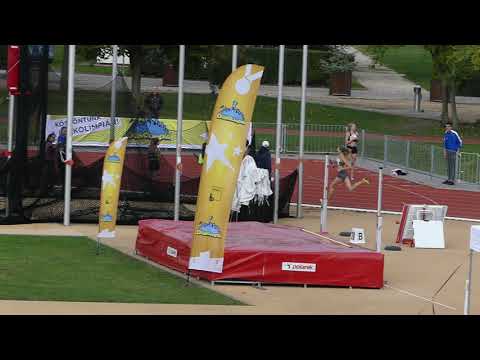 Svédváltó leány 1. időfutam