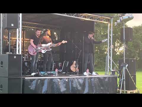 LEBENDIG - Königin Nordtour 2022 live in Büsumer Deichhausen #nordsee #livemusik #pop #büsum