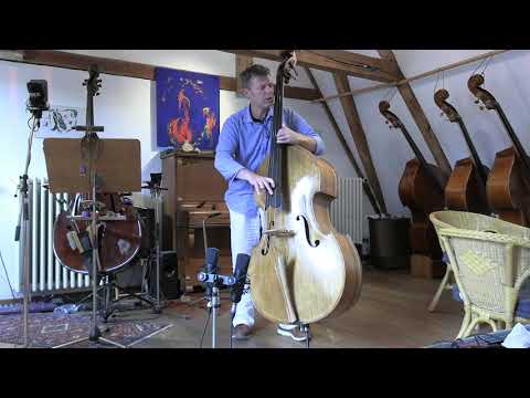 Martin Wind spielt Heiner Windelband's "Secundus de Quatuor" Bass