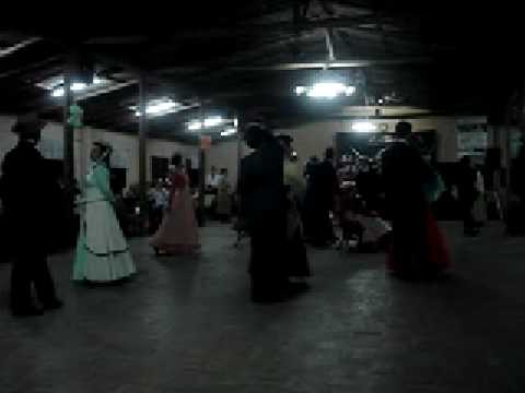 Nas Ruas da Cidade-Armada Grande