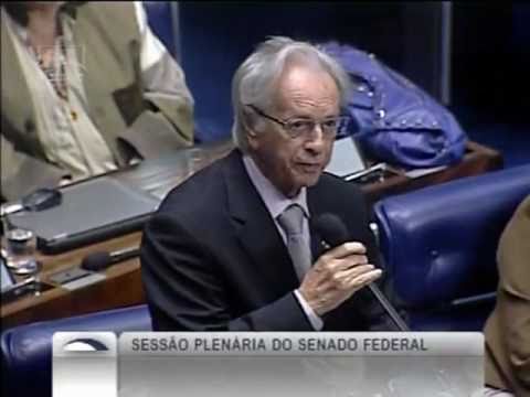 Aécio Neves - Discurso no Senado - Aparte do Senador Itamar Franco (PPS-MG) - 06/04/2011
