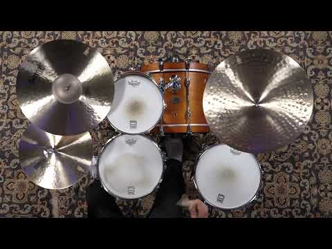Zildjian 20" K Constantinople Medium Ride Cymbal - 1937g (K1016-1112425AA)