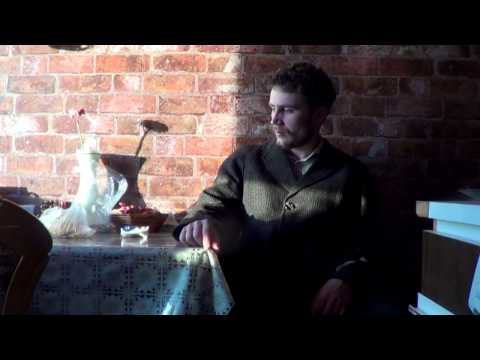 AlbRoșu - official trailer (Ronin Terente)