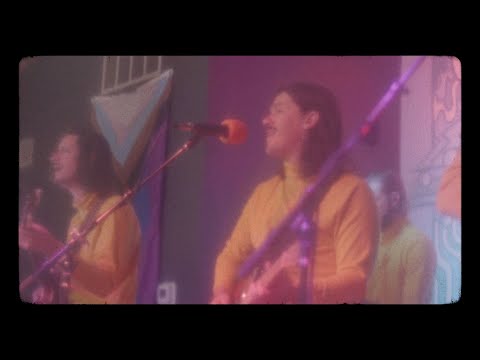 The Brummies - Live at Grimey's Record Store