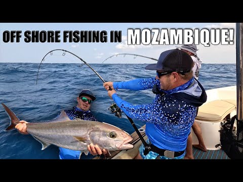 VERTICAL JIGGING FOR AMBERJACKS, AND FISHING FOR TUNA IN MOZAMBIQUE! BEMUGI'S PLACE HELLS GATE!