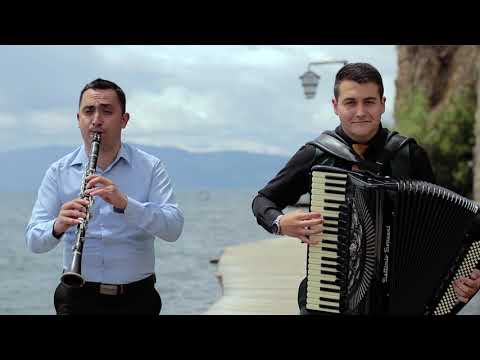 Dimitar Mitrevski & Spire Jovanovski -  Mala prosetka (official video)