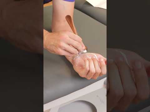 2 infallible EXERCISES to CURE CARPAL TUNNEL 🤩 #exercises #massage