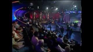 Rik Indio canta ¨Como Seria¨¨ en Vivo desde Sabado Gigante