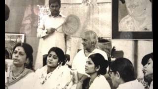 যারে হাত দিয়ে মালা - Jare Hat diye mala - Nazrul