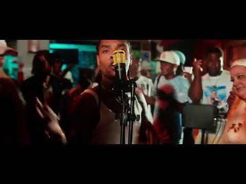 Papaa Tyga   La Pálida  Video Oficial  Dir  @IzyMusic