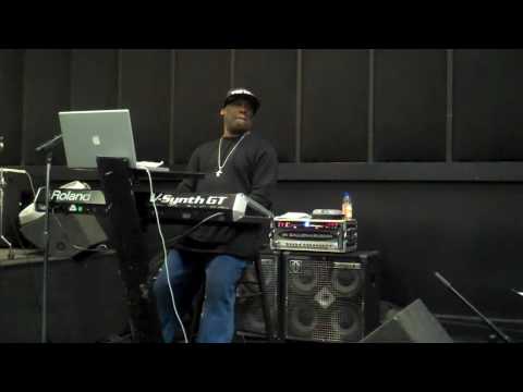 download lagu mp3 mp4 Kern Brantley, download lagu Kern Brantley gratis, unduh video klip Kern Brantley