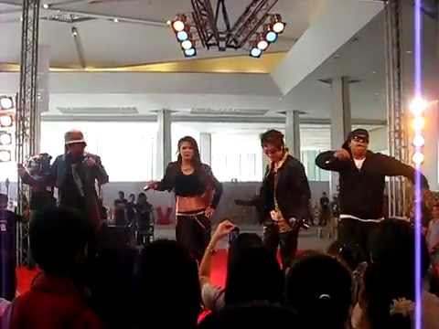 Three Kings and The Babe : perform in Channel V : MV awards : 2009