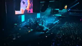 Gorillaz - All Alone (Feat. Martina Topley-Bird) LIVE (Demon Days LIVE)