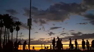 Silhouetted Skateboarders at Venice Beach 池田直弘神戸 池田直弘