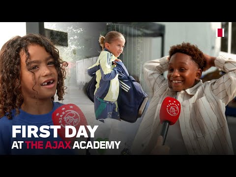 First day at Ajax for the U8s! 👦 | 'I'm a bit cheeky, I eat too much candy' 🍬