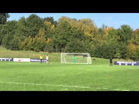 Matt O'Riley penalty v PSG for Fulham 4/10/15 Premier league international tournament Warwick