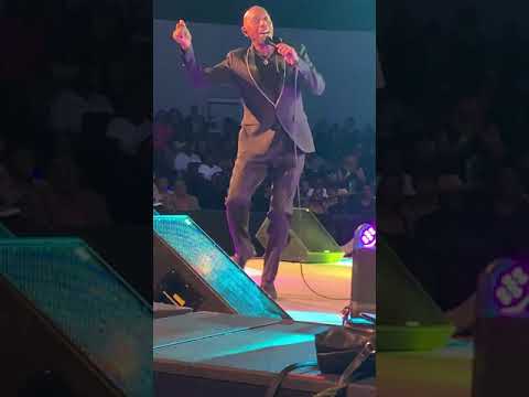 Jeffery Osborne Live 2019 she’s On The Left