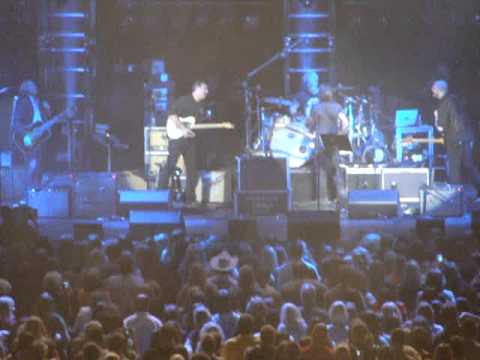 Montgomery Gentry with Vince Gill and Keith Urban performing One In Every Crowd