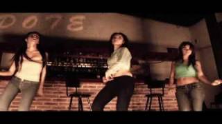 EL REMMY VALENZUELA,AMANDOTE,VIDEO OFICIAL