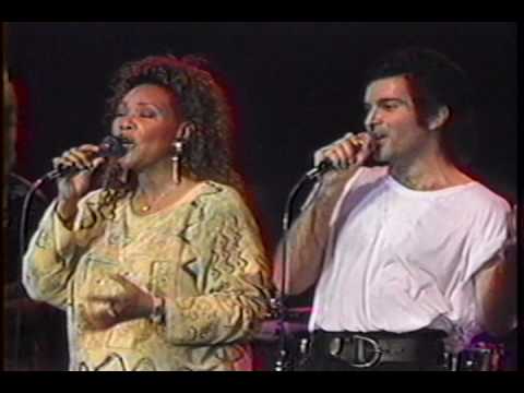 Gino Vannelli in Montreal - I Just Wanna Stop