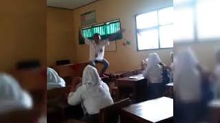 preview picture of video 'hatters chaleng anak sman1kwadungan Xll ips'