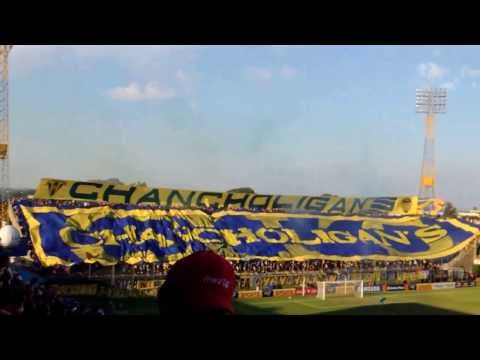 "Chancholigan's y su trapo. 09/03/14" Barra: Chancholigans &bull; Club: Sportivo Luqueño