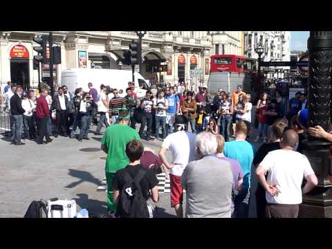 Central London Picadilly Live Break Dance Street Performance