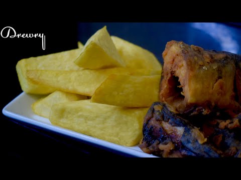 Ghanaian Fried Mackerel with Fried Yam