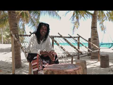 Fethurey mahaldheebee - Saadha Thirees Asheh