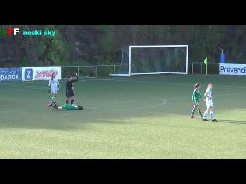 Jugada polémica Real Sociedad B-Leioako Emakumeak - LigasFutbolFemenino.com