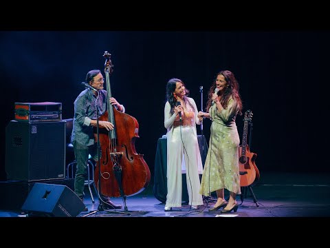 Cucurrucucú Paloma - Sílvia Pérez Cruz y María Cristina Plata con Javier Colina (En Vivo)