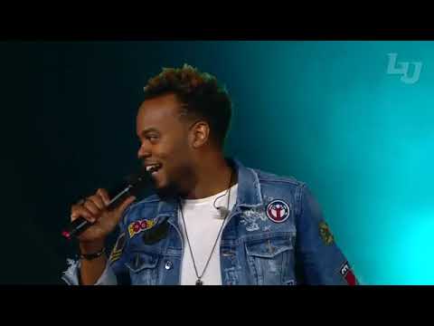 Travis Greene    Powerful Worship Experience
