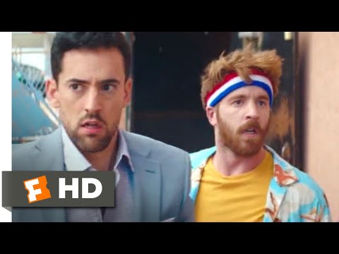 半個兄弟 (2020) - 賭債場景 (4/10) - Movieclips (Half Brothers (2020) - Gambling Debts Scene (4/10) | Movieclips)