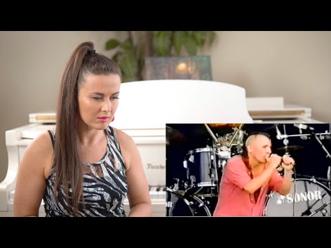 Vocal Coach Reacts to Tool - Sober live