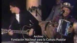 Carlos Vives canta Los buenos tiempos en tv Puerto Rico