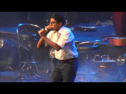 Nilesh Narendran Beatboxing - Royalists On Stage 2013