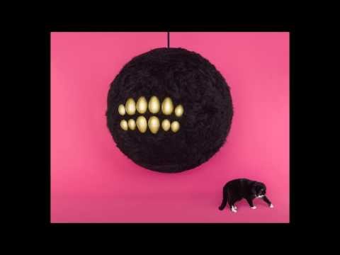 Captain Murphy ft Viktor Vaughn, Earl Sweatshirt & Thundercat - Between Villains