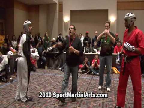 Niko Negron v El Java Abdul Qadir - Men's team sparring - 2010 Amerikick Internationals