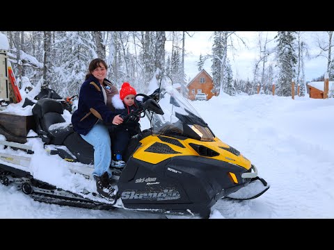 Full Day in The Life on The Winter Homestead 