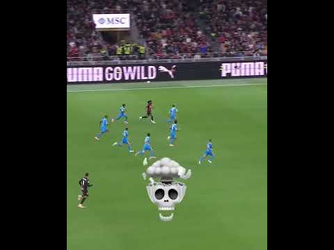 Are SEVEN players enough to stop Rafa Leao? 🤔