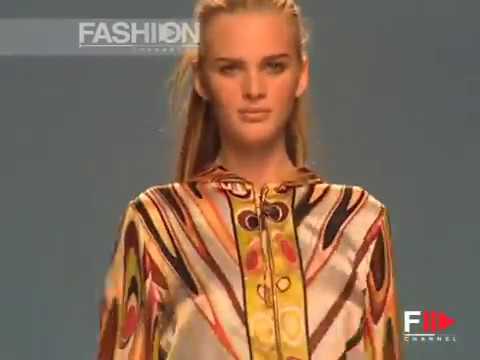 "Emilio Pucci" Autumn Winter 2003 2004 Milan 3 of 3 Pret a Porter Woman by FashionChannel