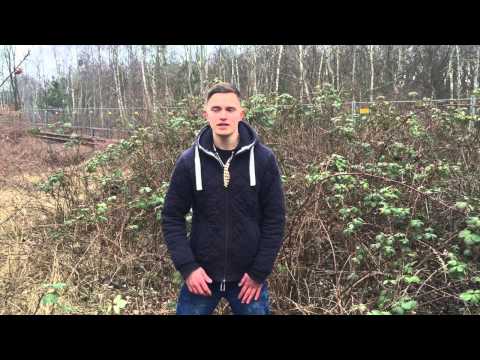 Lebende Legende - Medikamenten Manfred (Offizielles Musikvideo)