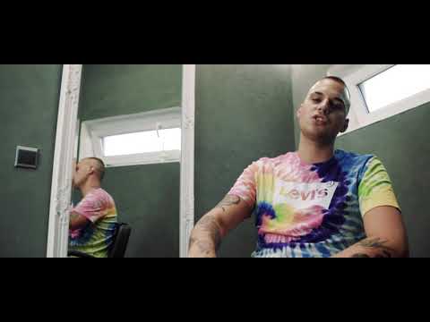 DENISTHEKOMIX - Pezseg a vérem (Official Video)
