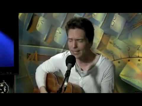 Richard Marx Performs 'Right Here Waiting' with Matt Scannell on VOA's Border Crossings