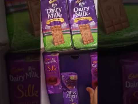 What's in Cadbury ' HAPPY Birthday' chocalate box | Kerala food vlog | travel for food | dairy milk