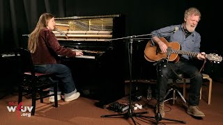 The Swell Season - &quot;Falling Slowly&quot; (Live at WFUV)