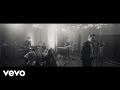 Videoklip John Newman - Stripped: Out Of My Head  s textom piesne