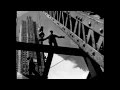 U2 - The hands that built America - traduzione ...